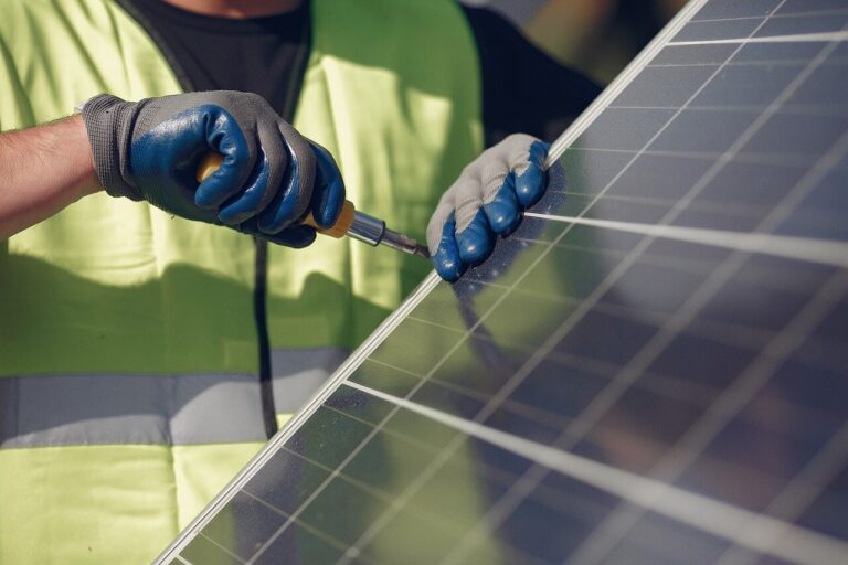 Como a WT Energia Solar Garante Alta Performance em seus Projetos